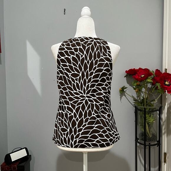 NEW Ann Taylor Silk Classic Keyhole Bow Spiral Flower Sleeveless Two Tone Top 4 - Picture 3 of 16